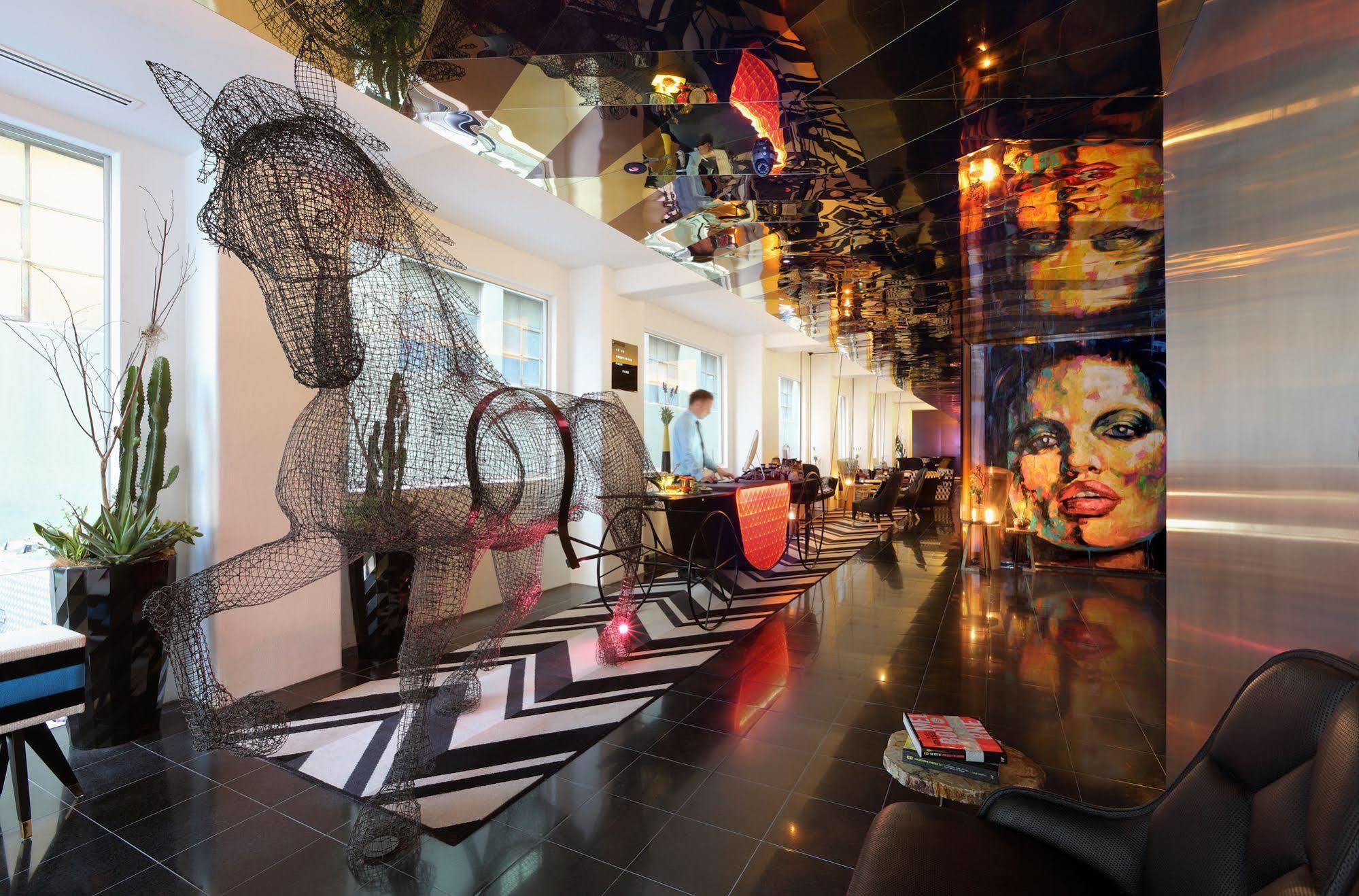 Adelphi Hotel Melbourne Exterior foto The lobby of the Mandarin Oriental, Munich